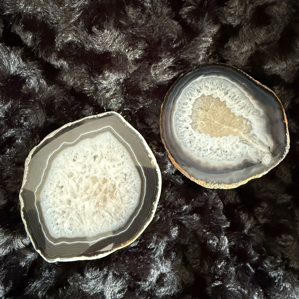 Agate Quartz Slice Tieback /Wall Hook Set Of 2